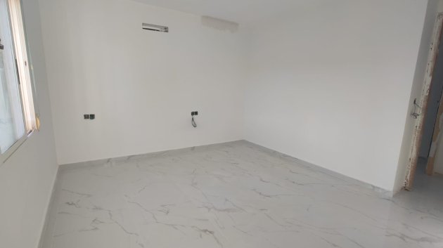 Resale - Villa -
San Miguel de Salinas