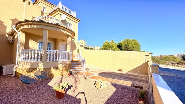 Reventa - Chalets -
Ciudad Quesada - La Marquesa Golf