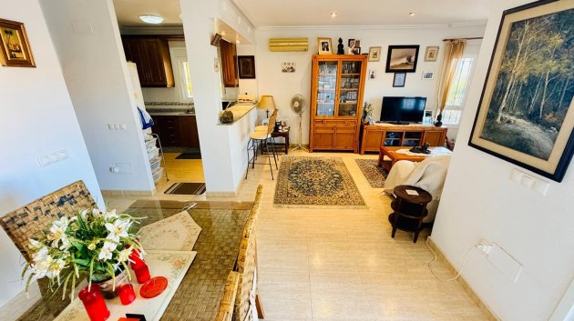 Reventa - Chalets -
Los Montesinos - La Herrada