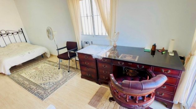 Reventa - Chalets -
Los Montesinos - La Herrada