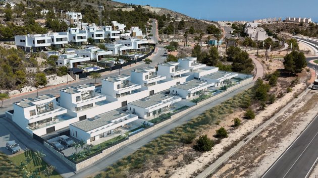 Obra nueva - Chalets -
Finestrat