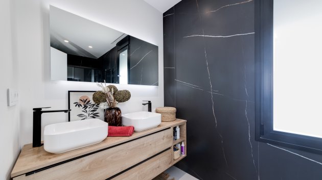 Obra nueva - Chalets -
Pilar de la Horadada