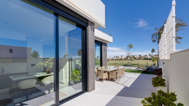 Obra nueva - Chalets -
Pilar de la Horadada