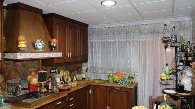 Resale - Villa -
Daya Nueva