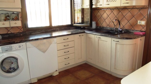 Revente - Villa -
Los Montesinos - La Herrada