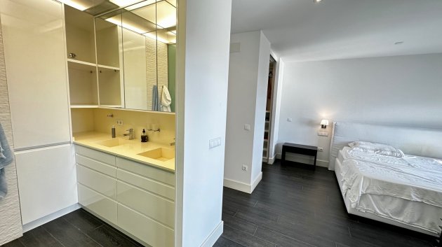 Resale - Apartments -
Guardamar del Segura