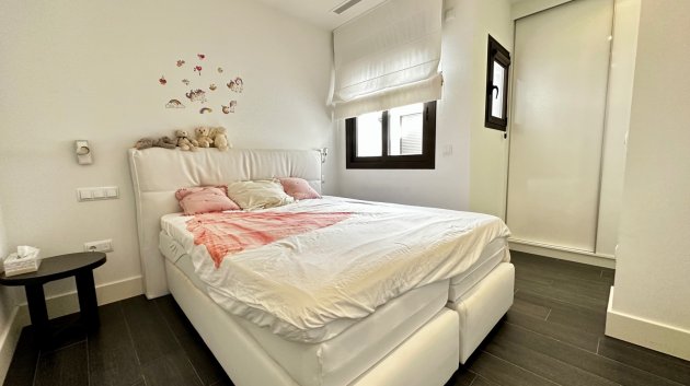 Resale - Apartments -
Guardamar del Segura