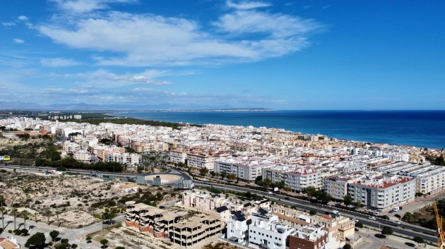 Resale - Apartments -
Guardamar del Segura
