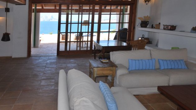 Revente - Villa -
Moraira - Benimeit