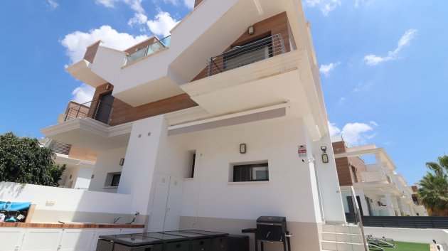 Revente - Villa -
Ciudad Quesada - La Laguna