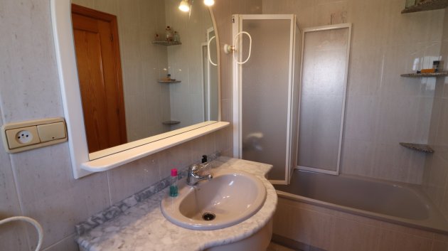 Revente - Villa -
Algorfa - Lomas de La Juliana