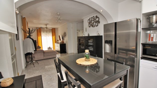 Revente - Villa -
Villamartín