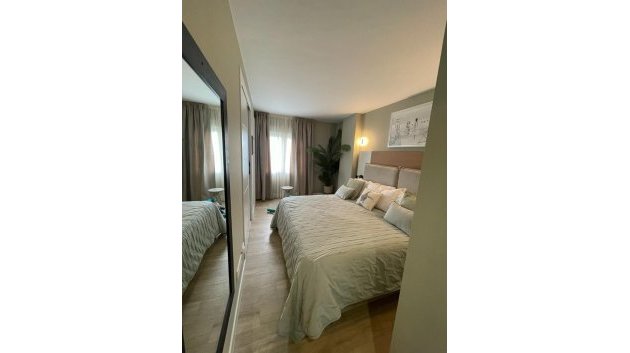 Revente - Appartements -
Torrevieja - Punta Prima