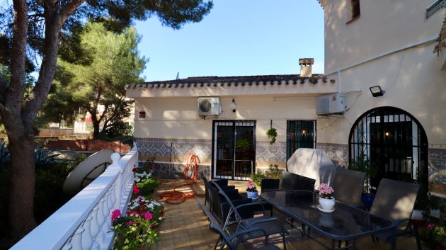 Revente - Villa -
Algorfa - Castillo de montemar