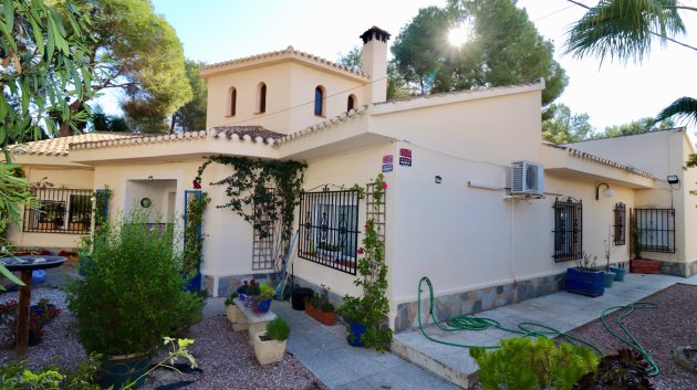Revente - Villa -
Algorfa - Castillo de montemar