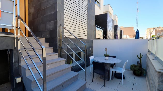 Resale - Townhouse -
Guardamar del Segura