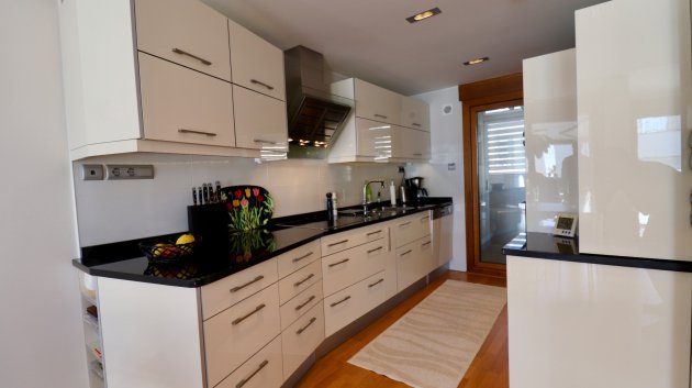 Resale - Townhouse -
Guardamar del Segura