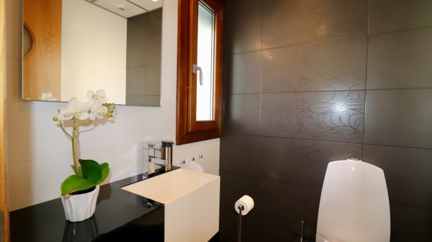 Resale - Townhouse -
Guardamar del Segura