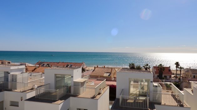 Resale - Townhouse -
Guardamar del Segura