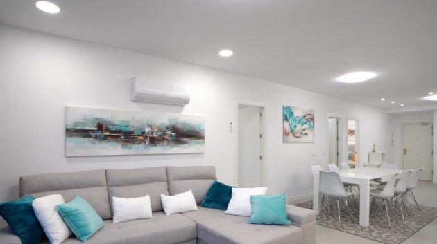 Resale - Townhouse -
Finestrat