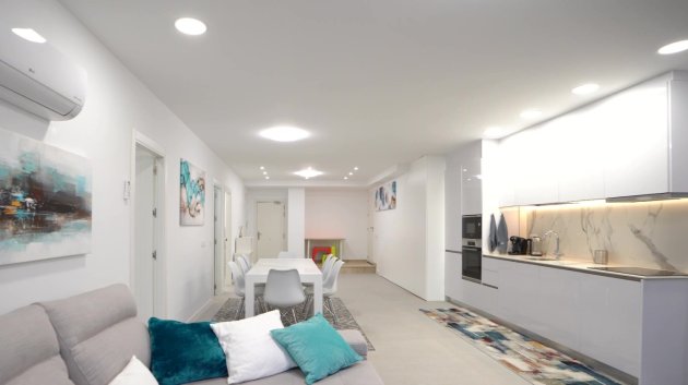 Resale - Townhouse -
Finestrat