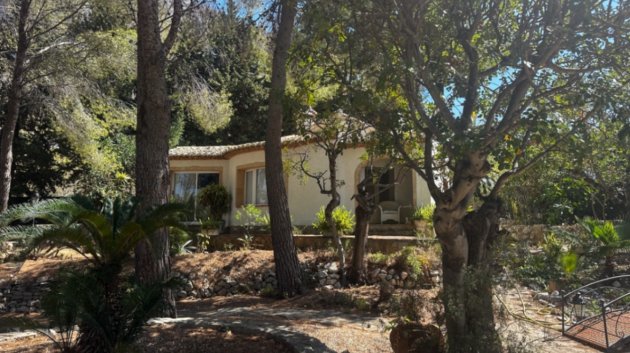 Revente - Villa -
Jávea - Montgó