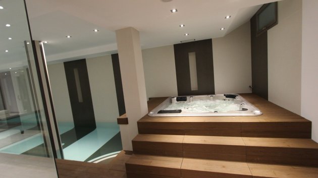 Revente - Villa -
Calpe - Zona Puerto Blanco - Maryvilla