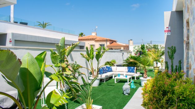 Revente - Villa -
Torrevieja - El Chaparral