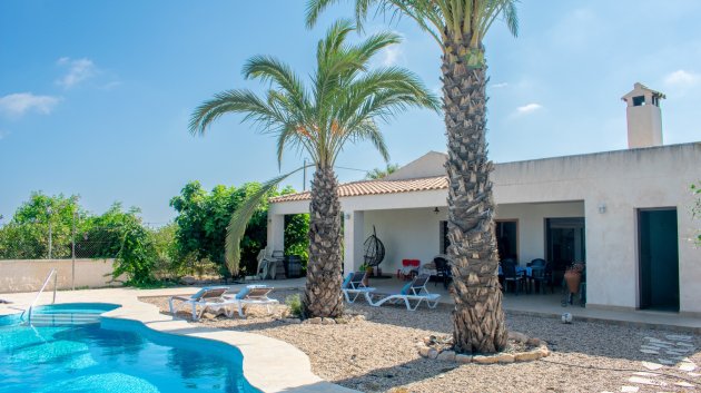 Revente - Villa -
Guardamar del Segura - El Raso
