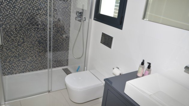 Resale - Villa -
Pilar de la Horadada