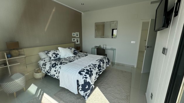 Resale - Villa -
Pilar de la Horadada