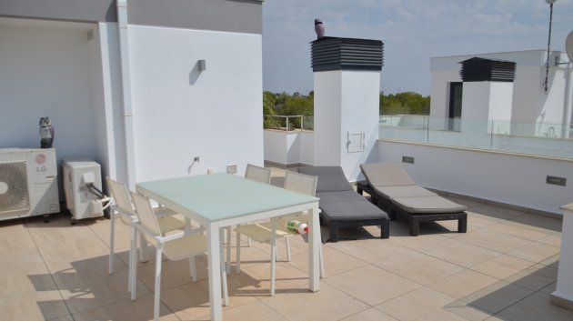 Resale - Villa -
Pilar de la Horadada