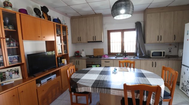 Resale - Villa -
Benijofar