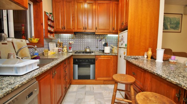 Resale - Townhouse -
Villamartín