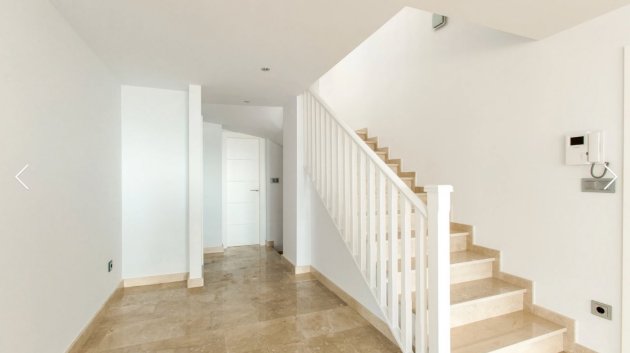 Resale - Villa -
Moraira