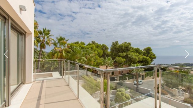Resale - Villa -
Moraira