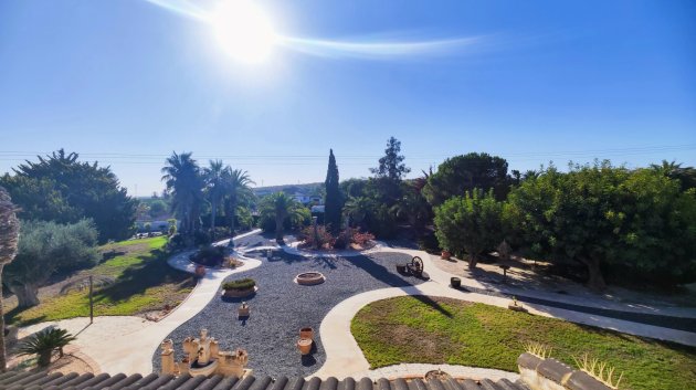 Resale - Villa -
San Miguel de Salinas