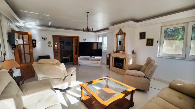 Resale - Villa -
San Miguel de Salinas