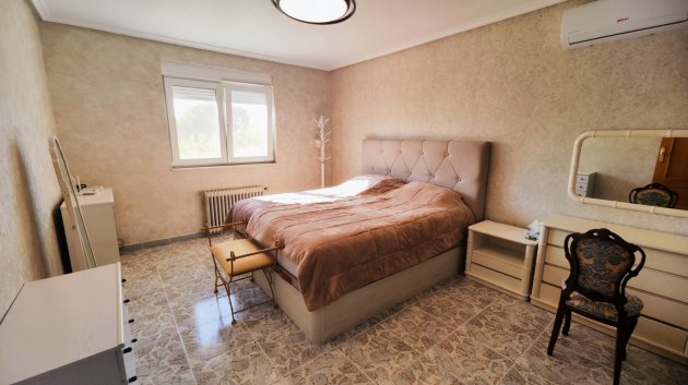 Resale - Villa -
San Miguel de Salinas