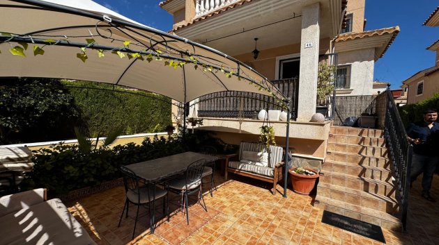 Revente - Villa -
Orihuela Costa - Los Altos