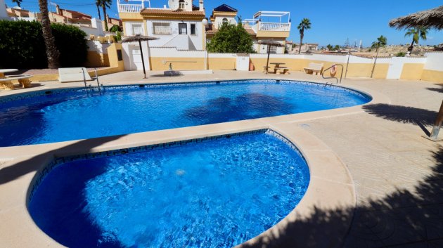 Resale - Townhouse -
Ciudad Quesada