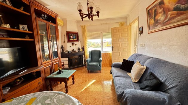Revente - Villa -
Torrevieja - Punta Prima