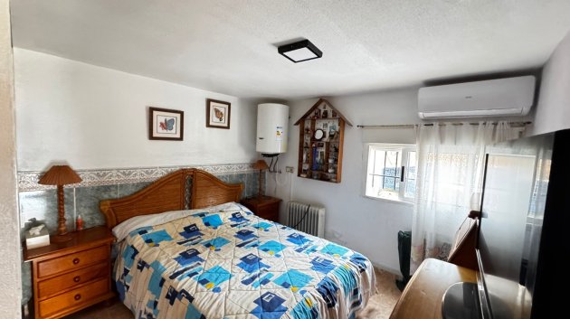 Revente - Villa -
Torrevieja - Punta Prima