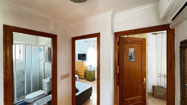 Revente - Villa -
Torrevieja - Punta Prima