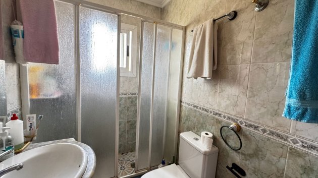 Revente - Villa -
Torrevieja - Punta Prima