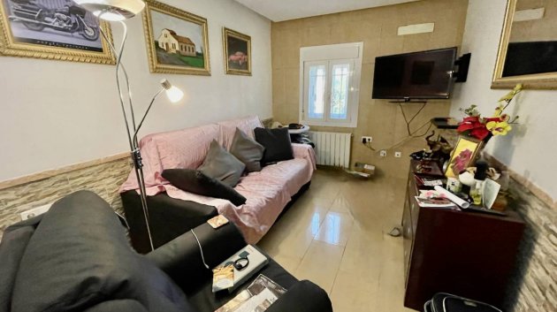 Resale - Villa -
Guardamar del Segura