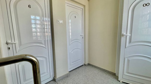 Resale - Villa -
Guardamar del Segura