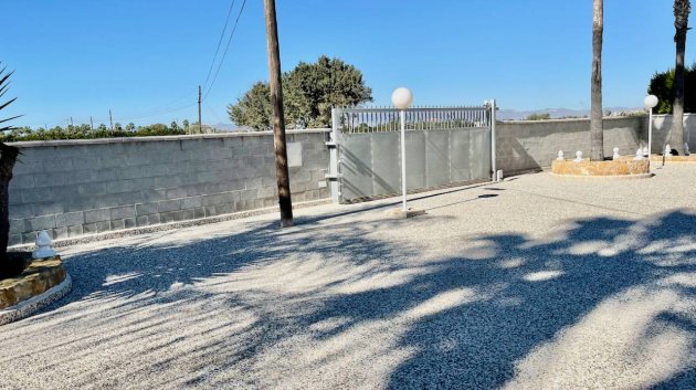 Resale - Villa -
Guardamar del Segura