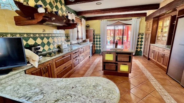 Resale - Villa -
Los Montesinos