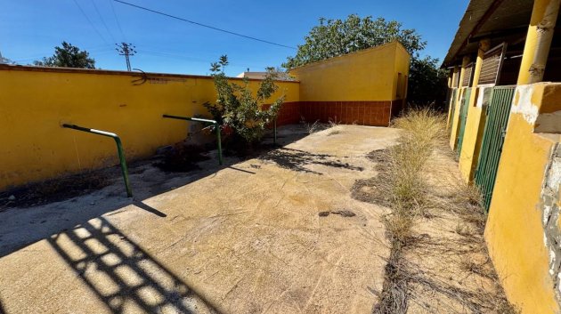 Resale - Villa -
Los Montesinos